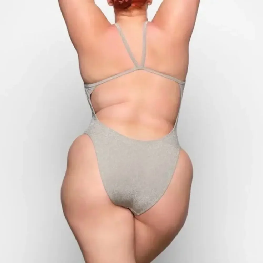 SKIMS Silver glimmer glitter one piece swimsuit WOMENS 4X Plus